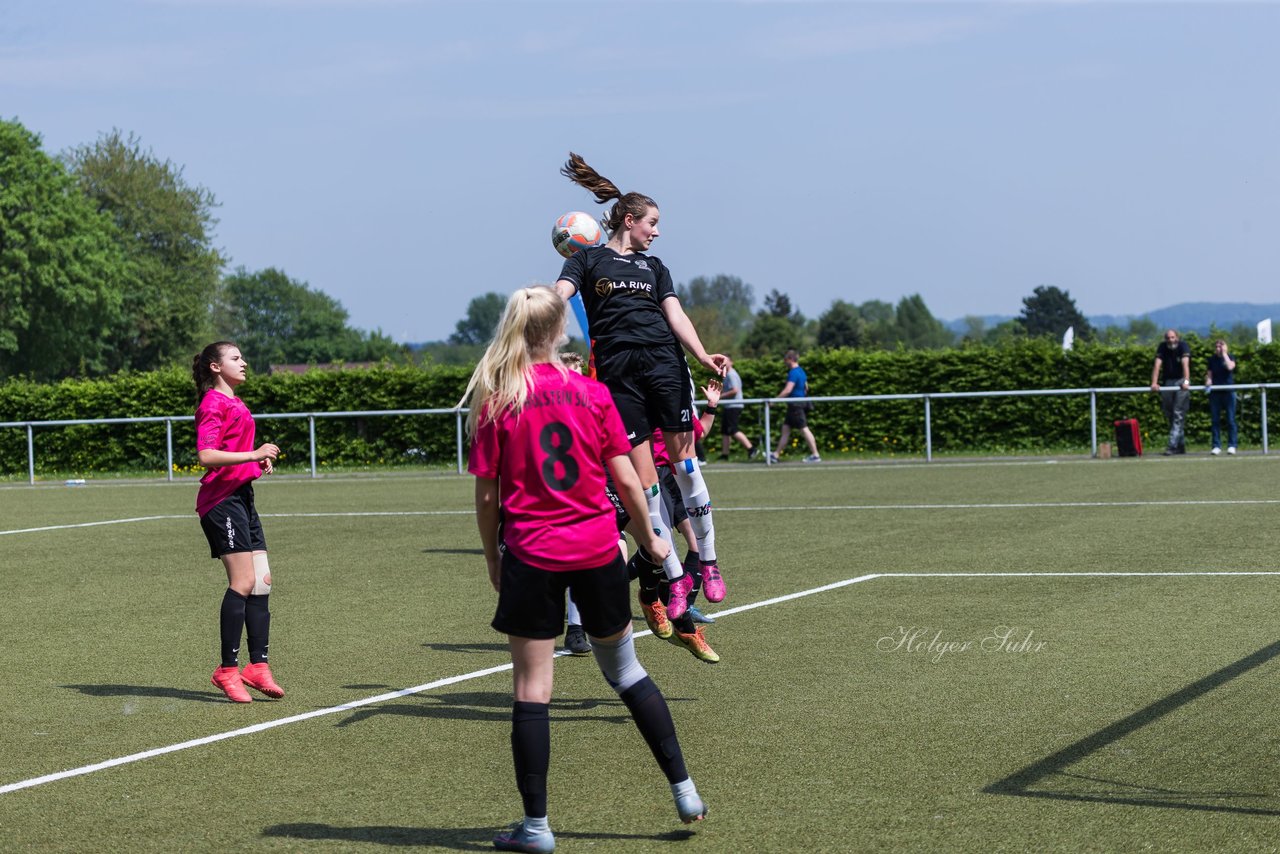 Bild 202 - B-Juniorinnen Pokalfinale SV Henstedt Ulzburg - SG Holstein Sued : 2:0